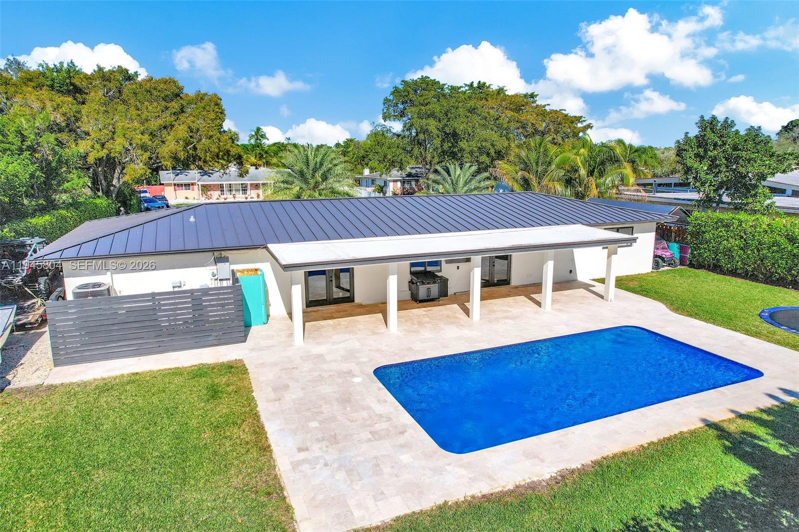 PLANTATION GARDENS SEC 5 - Residential