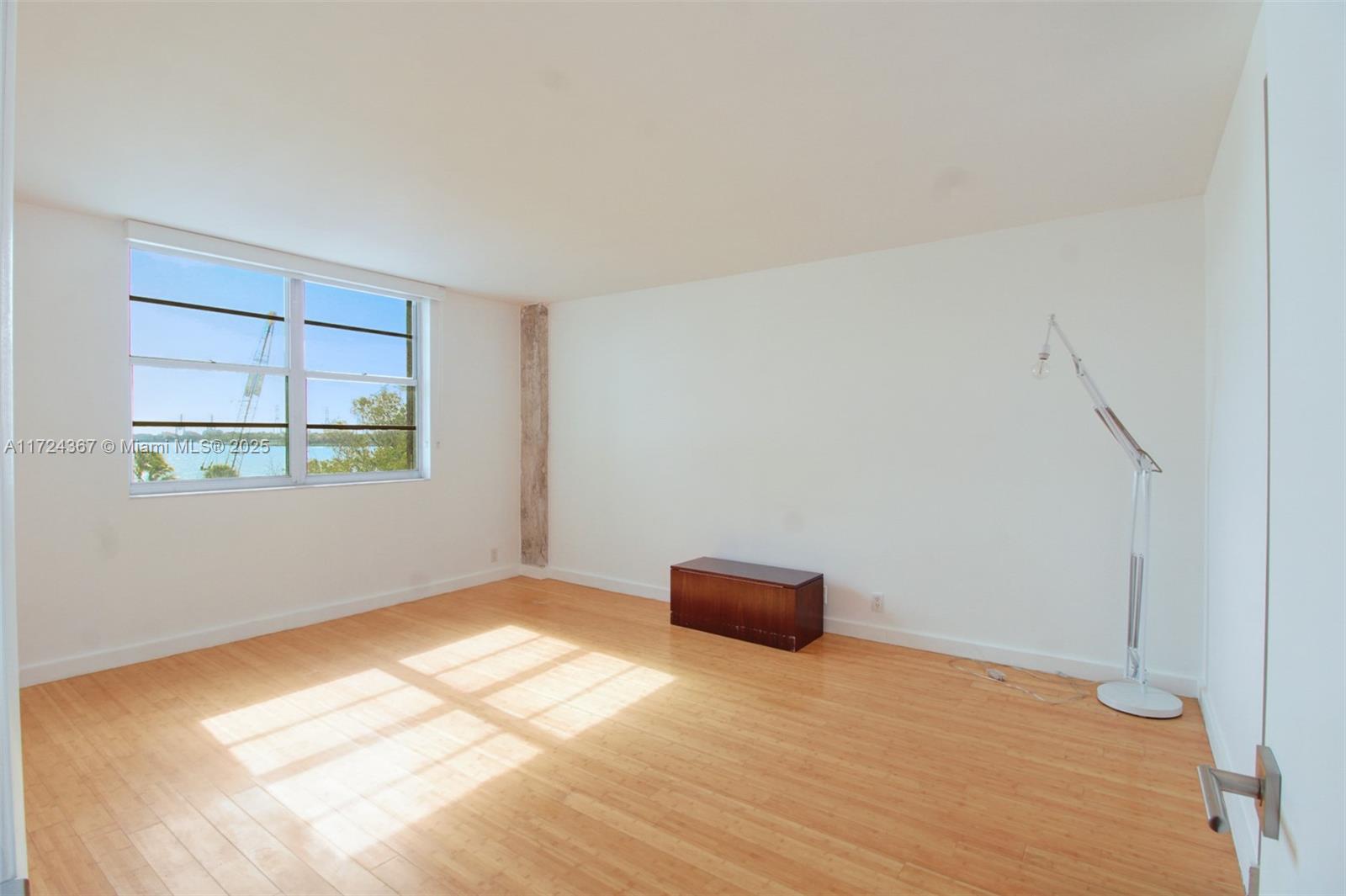 ISLAND TERRACE CONDO - Residential