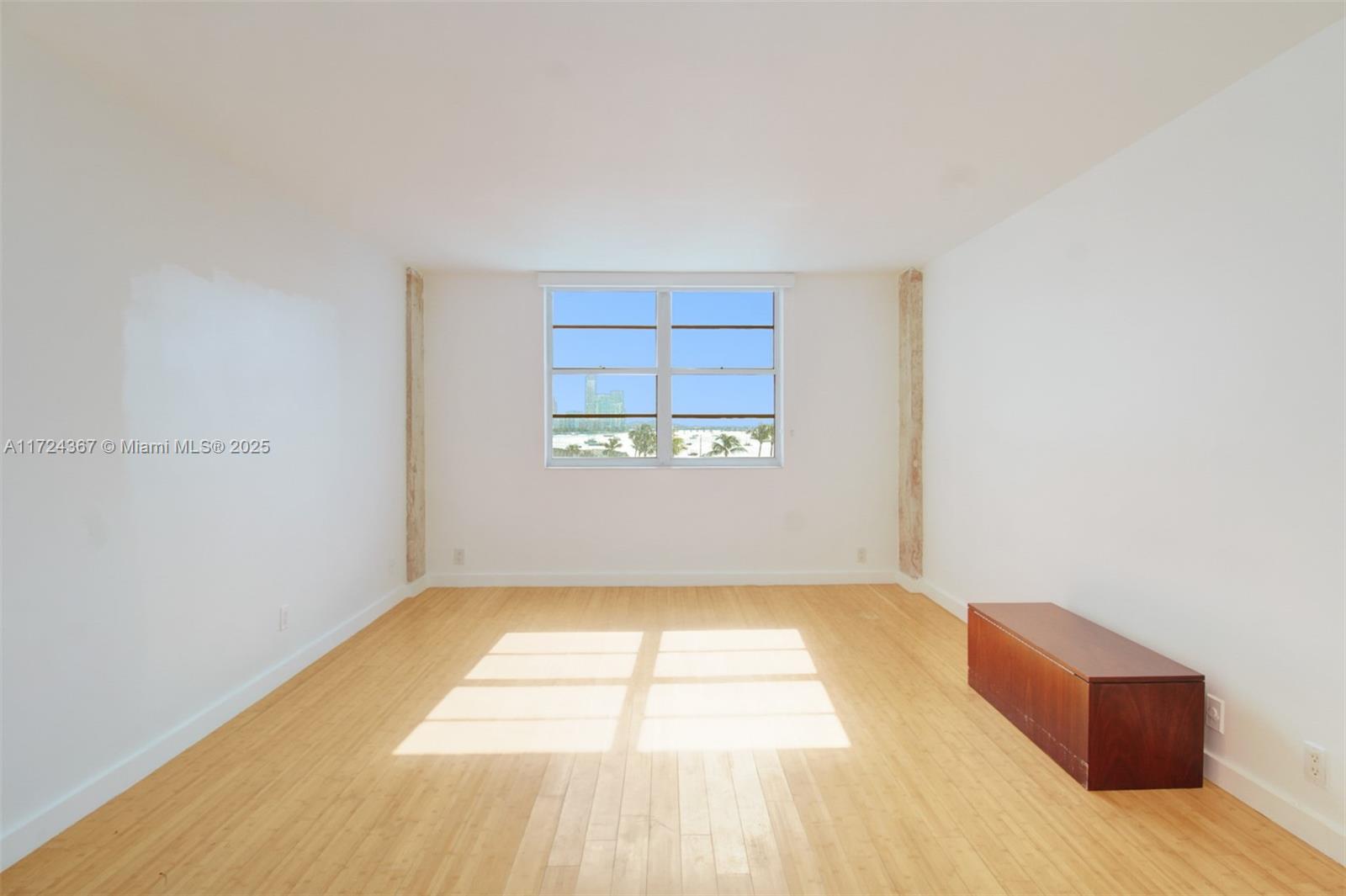 ISLAND TERRACE CONDO - Residential