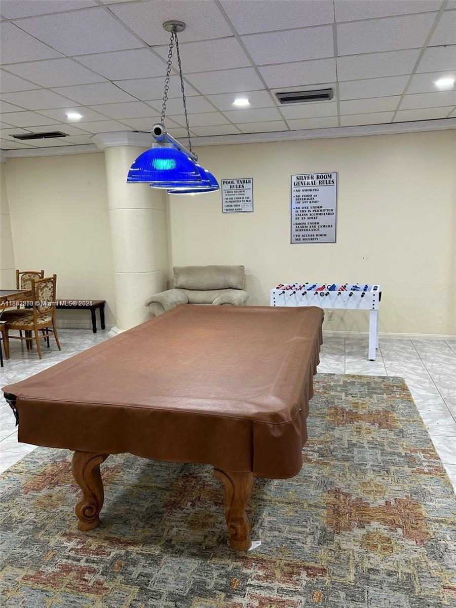 SEA AIR TOWERS CONDO - Residential Lease