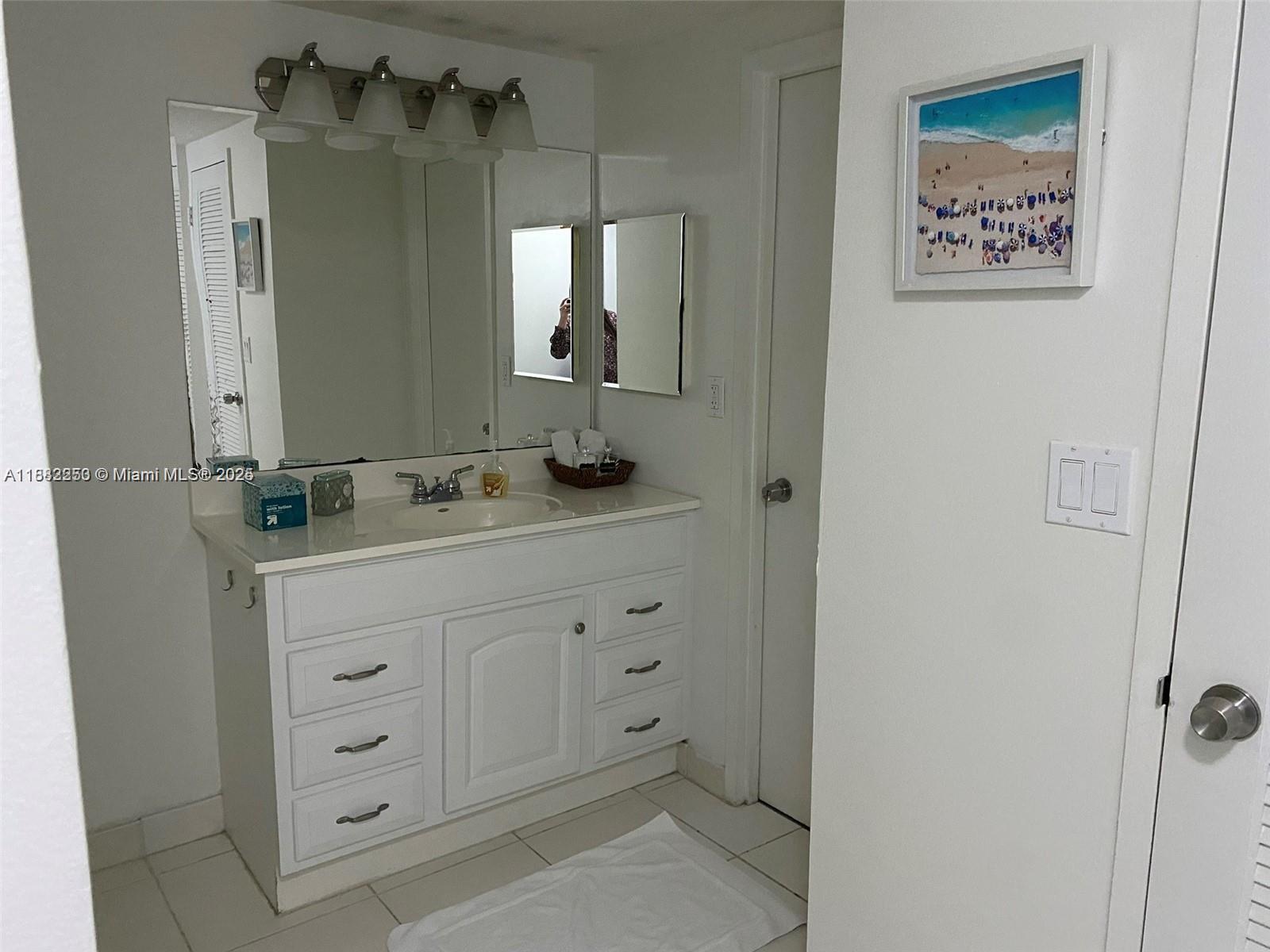 SEA AIR TOWERS CONDO - Residential Lease