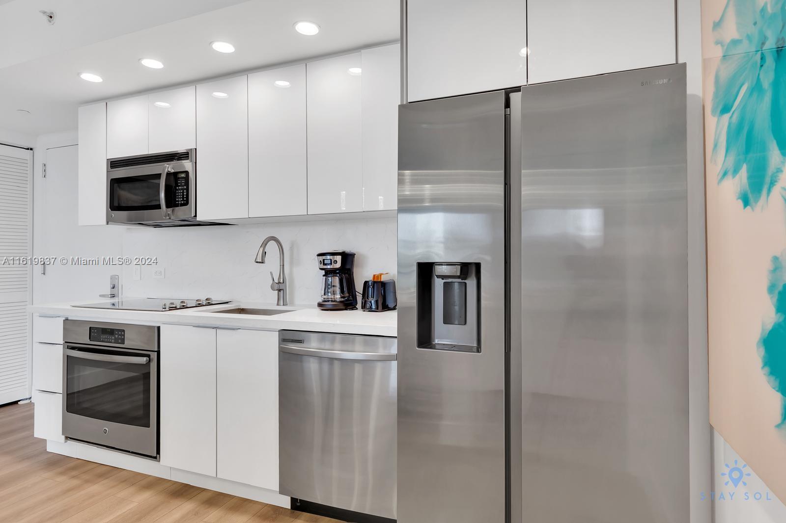 BEACHWALK CONDOMINIUM - Residential