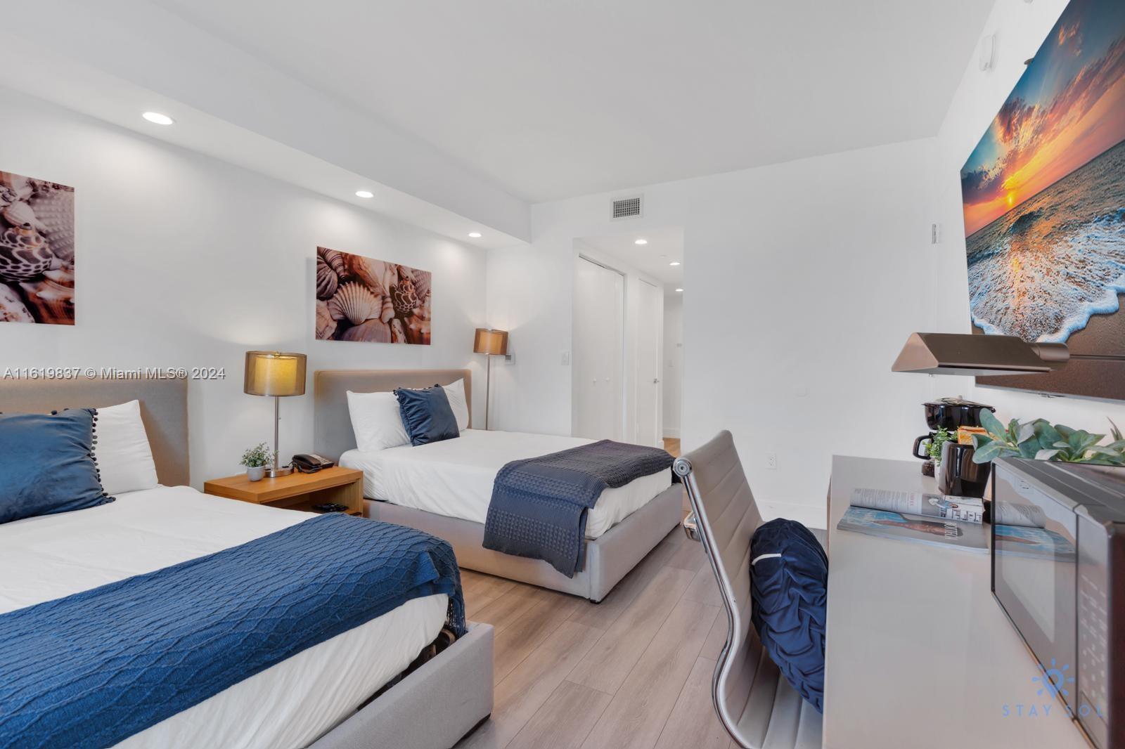 BEACHWALK CONDOMINIUM - Residential