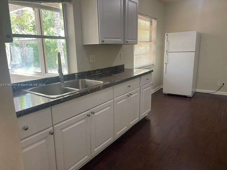 218 SW 5th St -