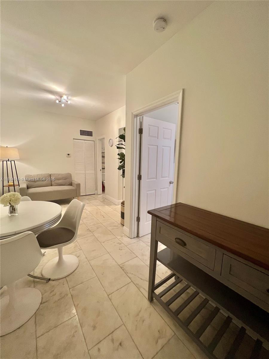 FIRST ON PENN CONDO - Residential Lease