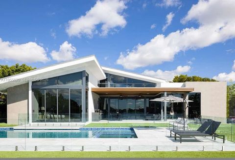 Photo of 1830 NE 193rd St, Miami, FL 33179 (MLS # A11955520)