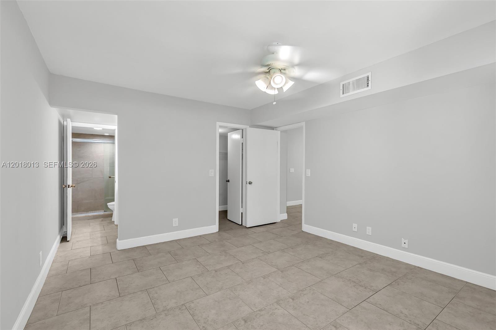 DELRAY OAKS CONDO - Residential