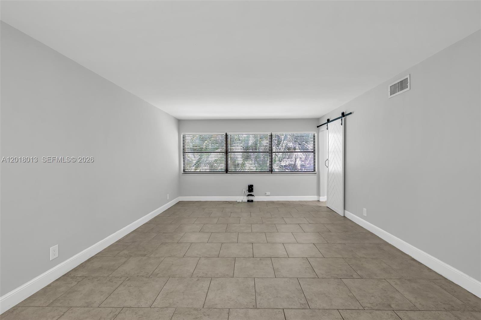 DELRAY OAKS CONDO - Residential