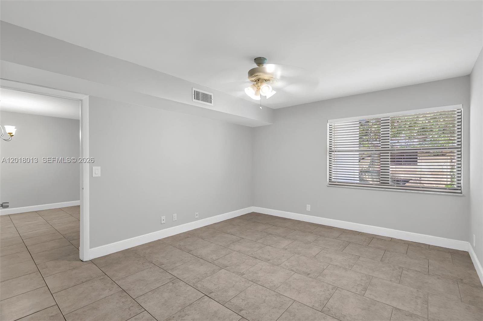 DELRAY OAKS CONDO - Residential