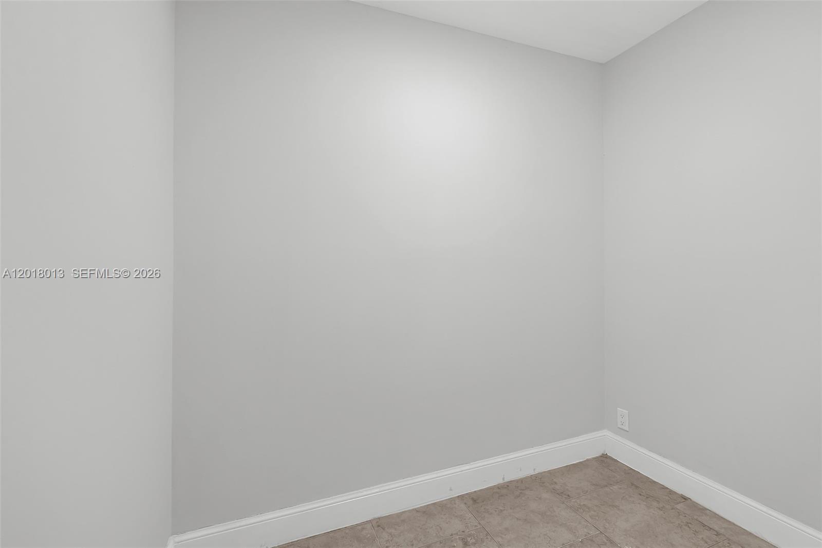 DELRAY OAKS CONDO - Residential