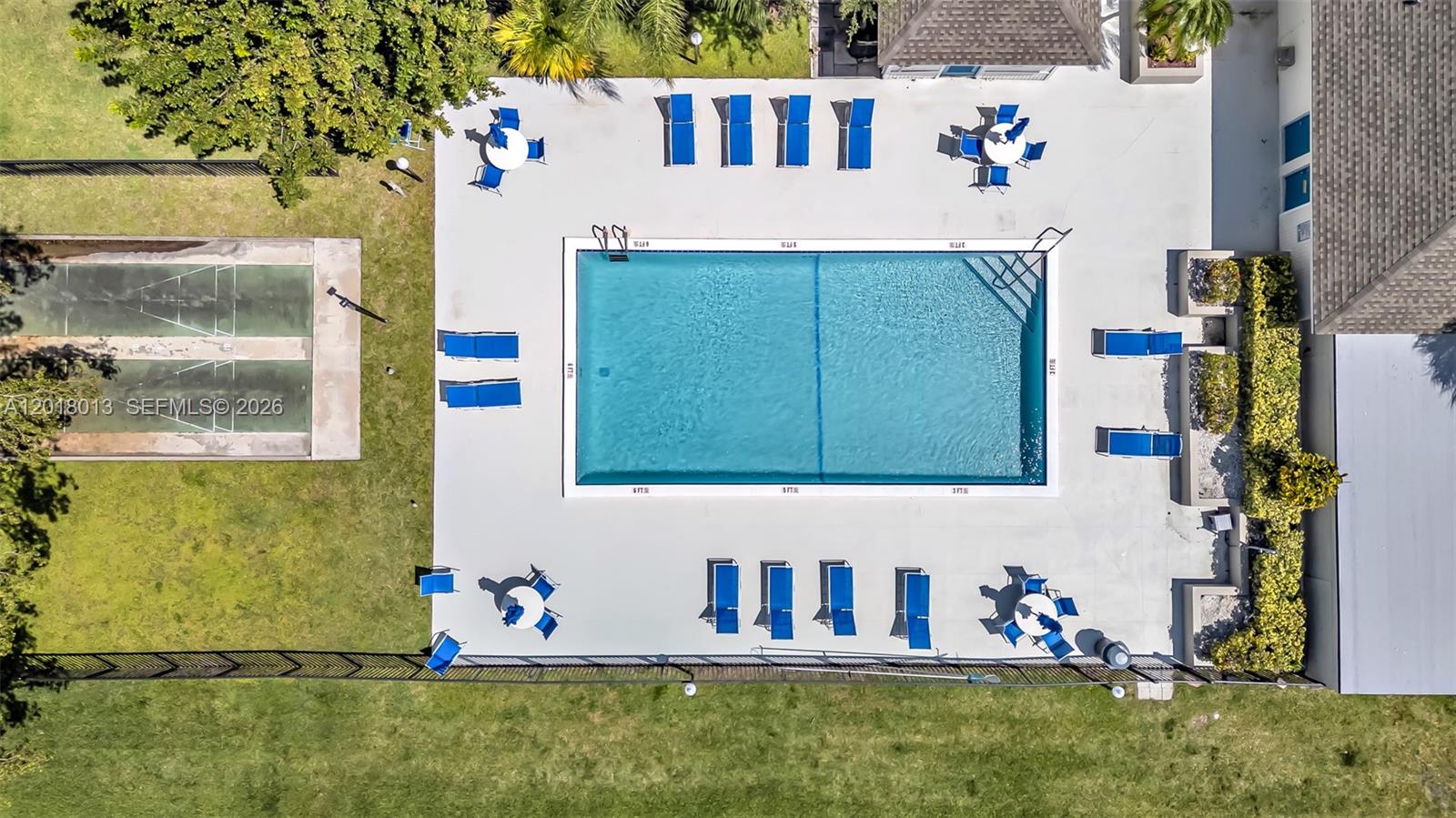 DELRAY OAKS CONDO - Residential