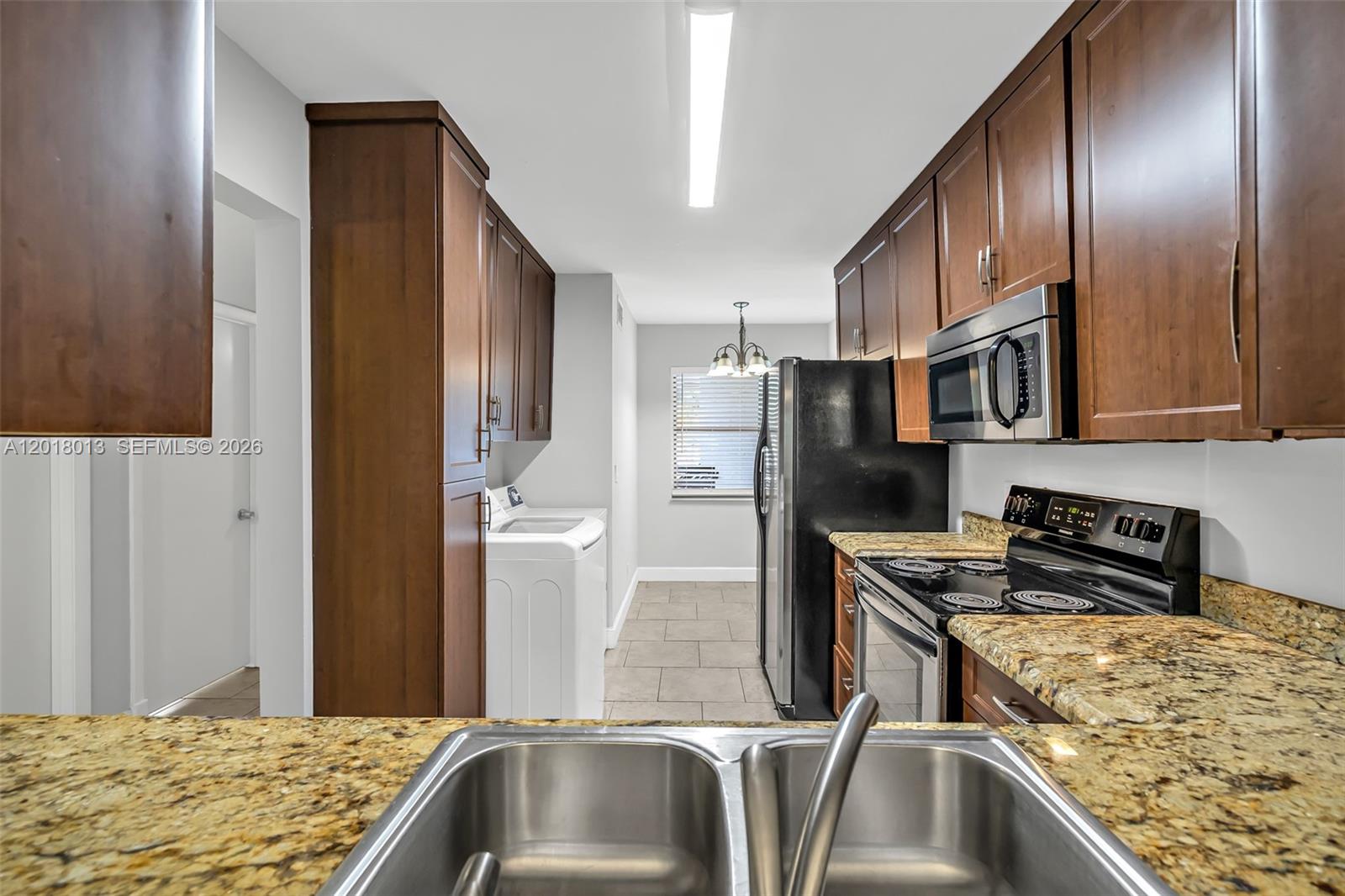 DELRAY OAKS CONDO - Residential