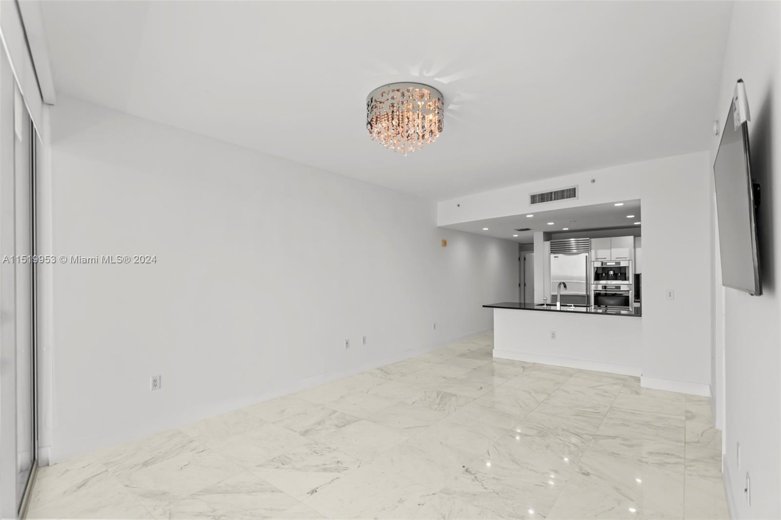 JADE OCEAN CONDO - Residential Lease