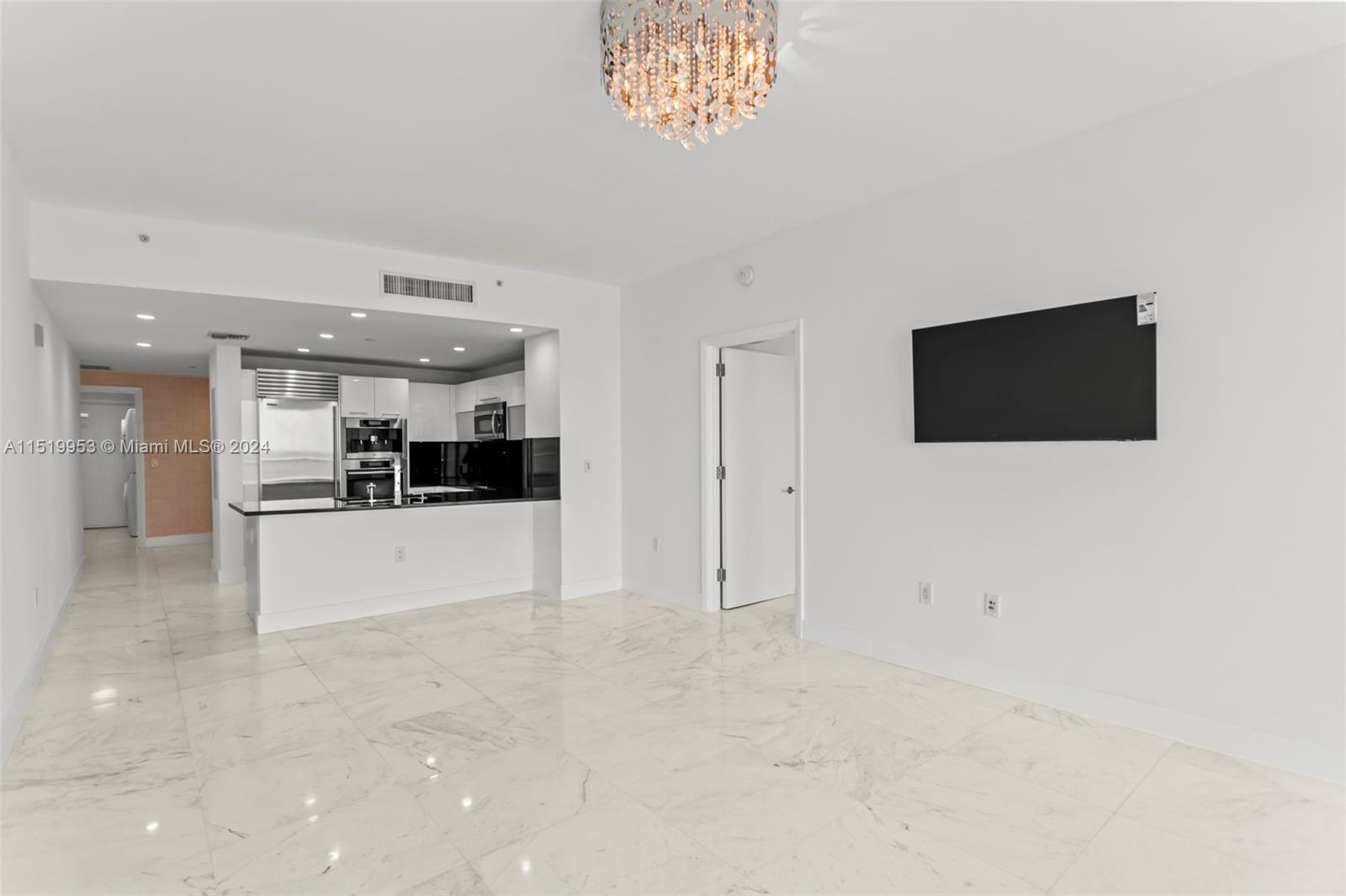 JADE OCEAN CONDO - Residential Lease