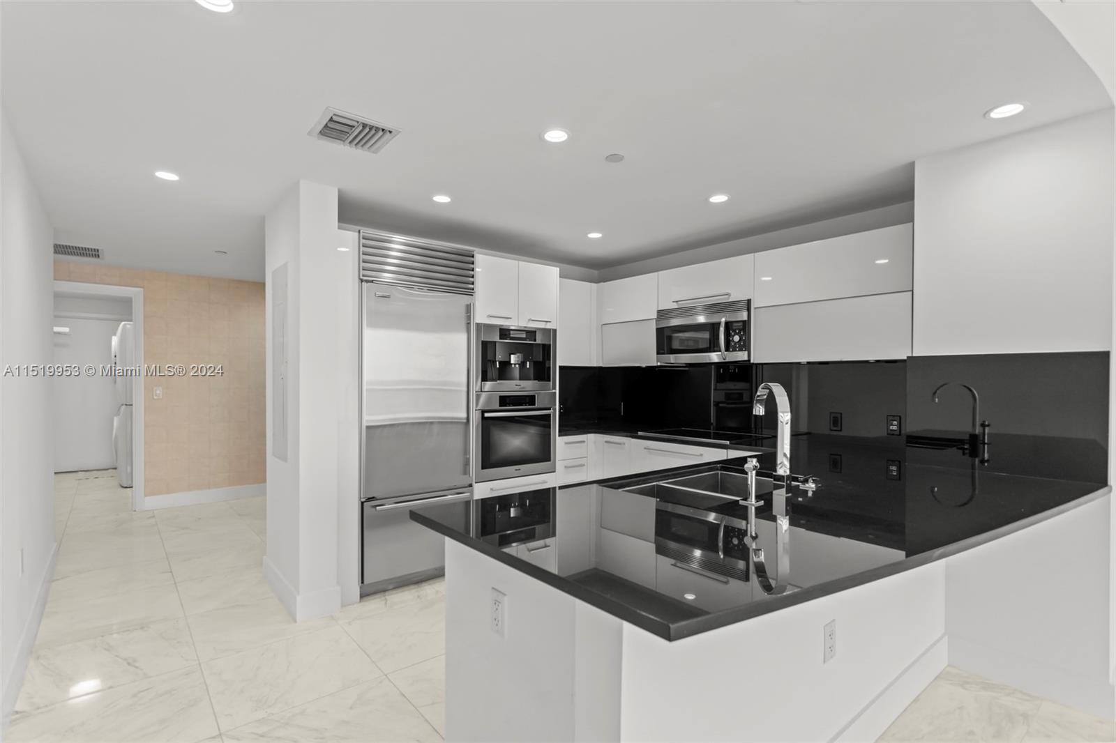 JADE OCEAN CONDO - Residential Lease