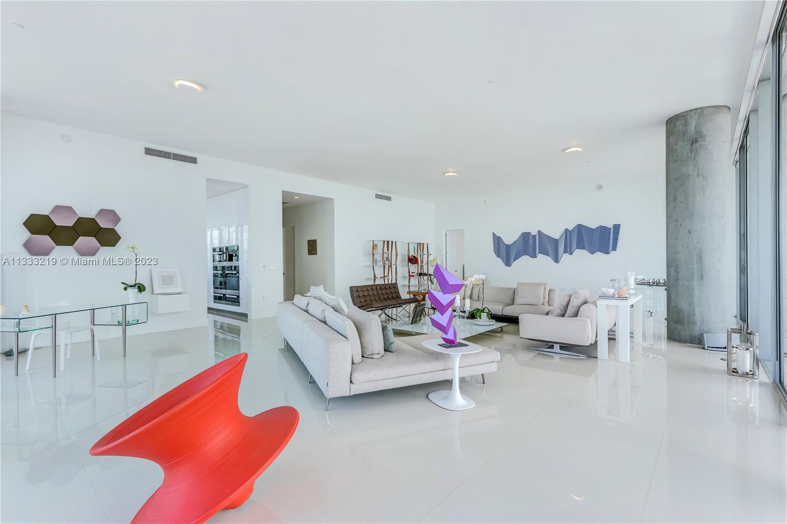 DINNER KEY - Residential