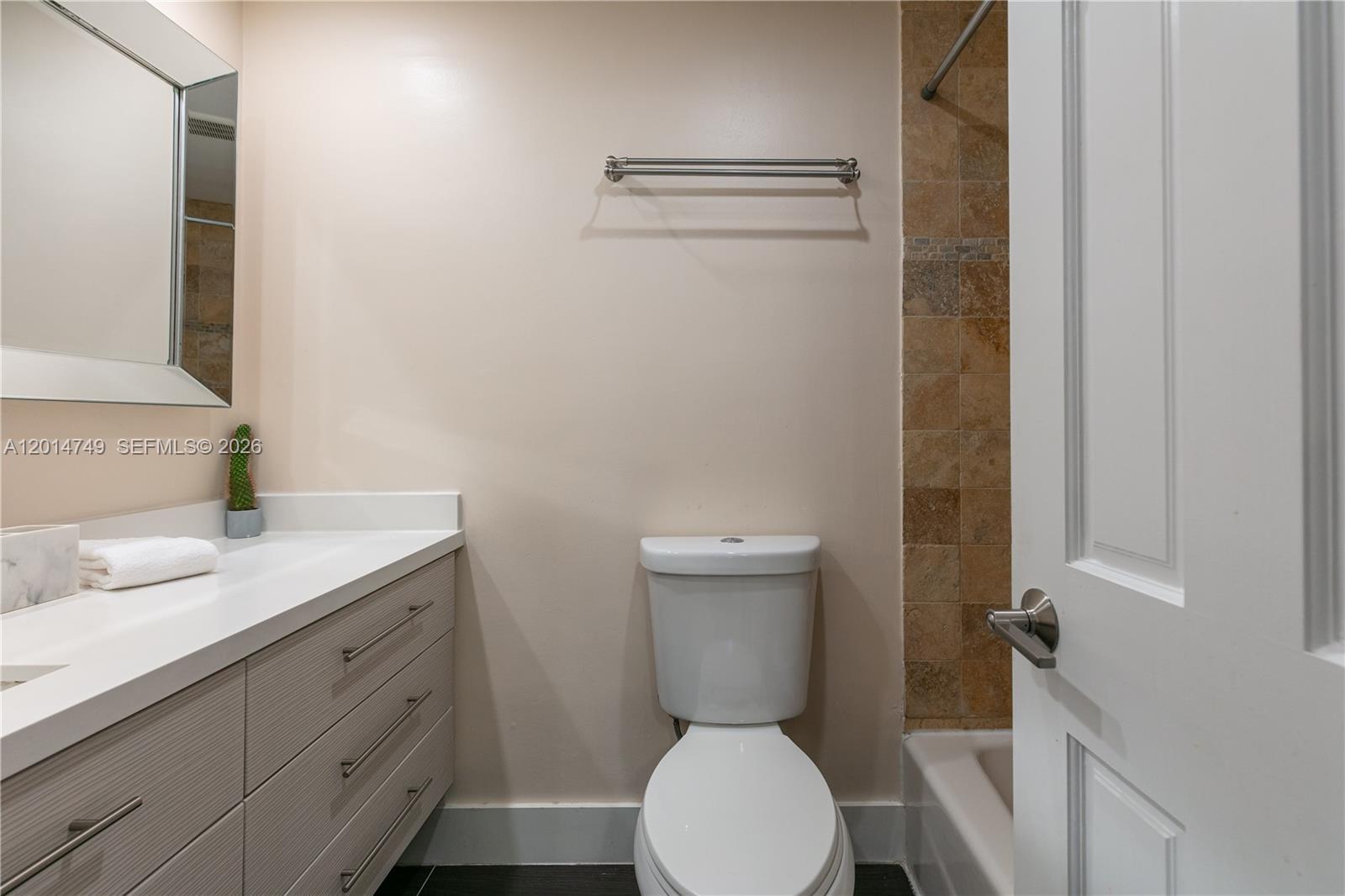 VILLA DORADA CONDO NO 1 - Residential Lease