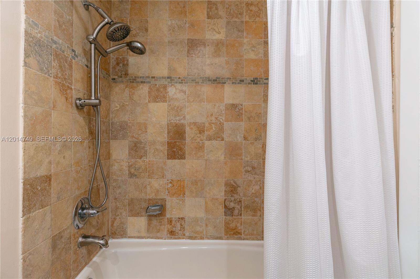 VILLA DORADA CONDO NO 1 - Residential Lease
