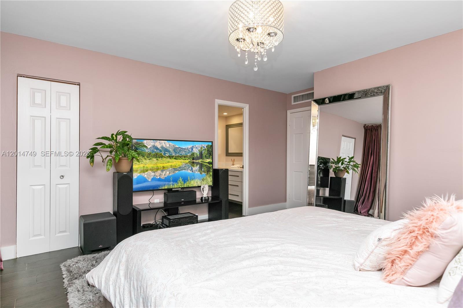 VILLA DORADA CONDO NO 1 - Residential Lease