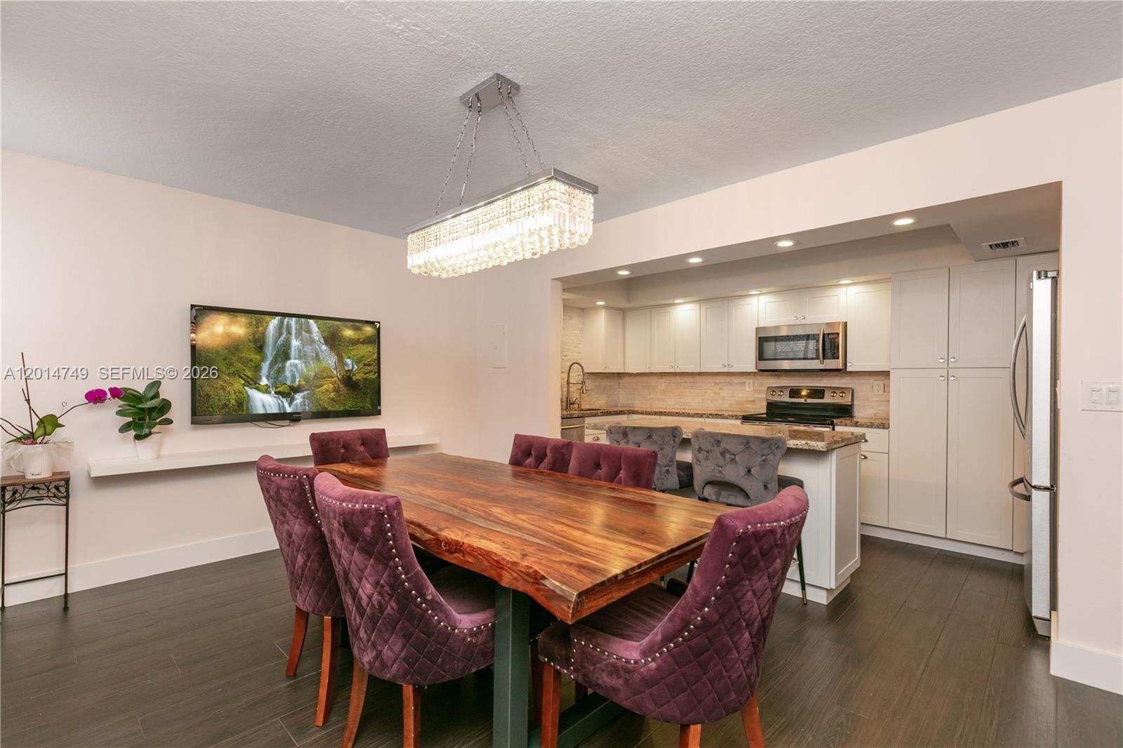 VILLA DORADA CONDO NO 1 - Residential Lease
