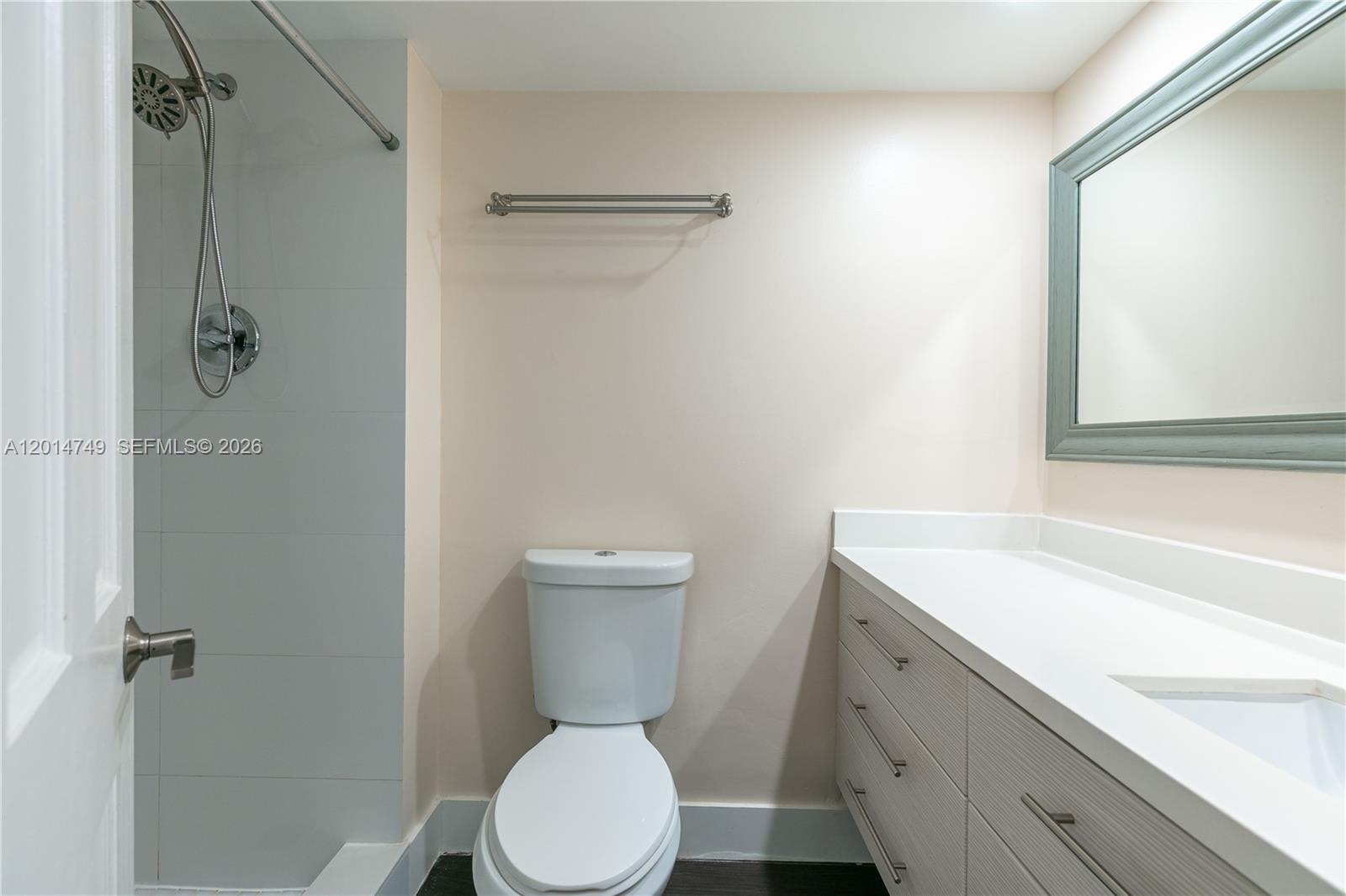 VILLA DORADA CONDO NO 1 - Residential Lease