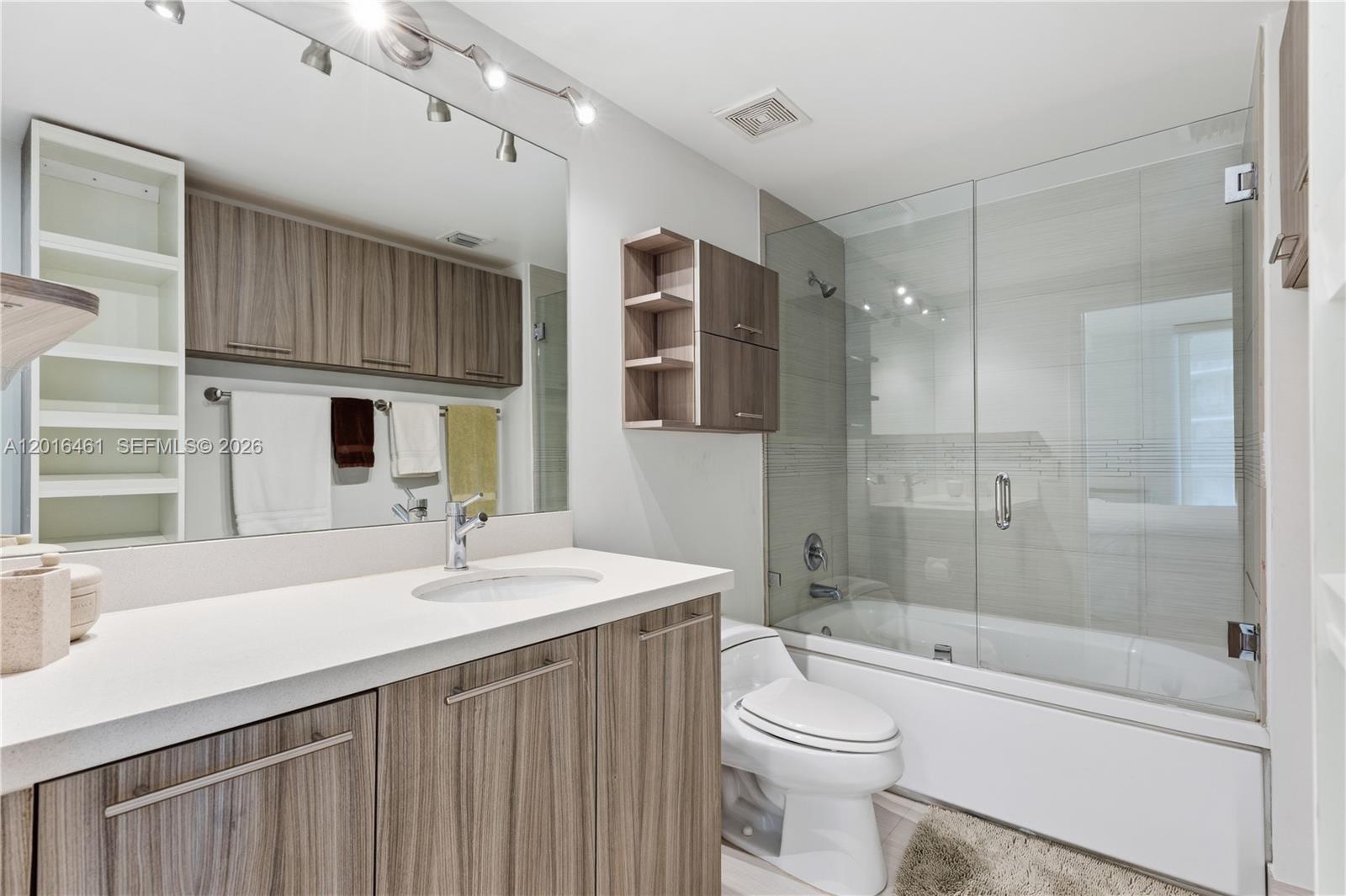 EDEN HOUSE CONDO - Residential Lease