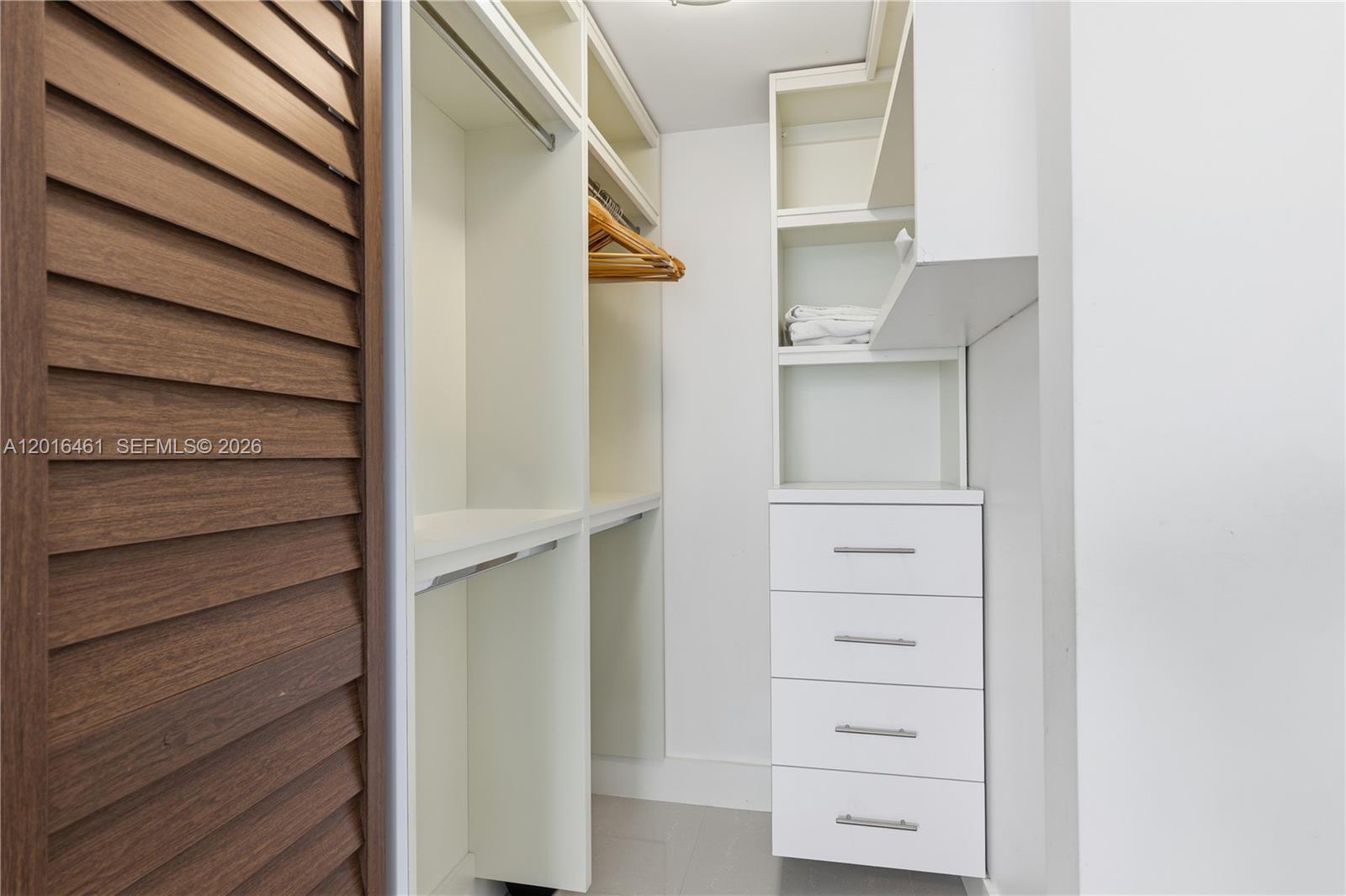 EDEN HOUSE CONDO - Residential Lease
