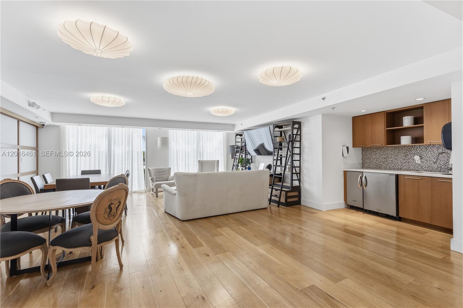 EDEN HOUSE CONDO - Residential Lease