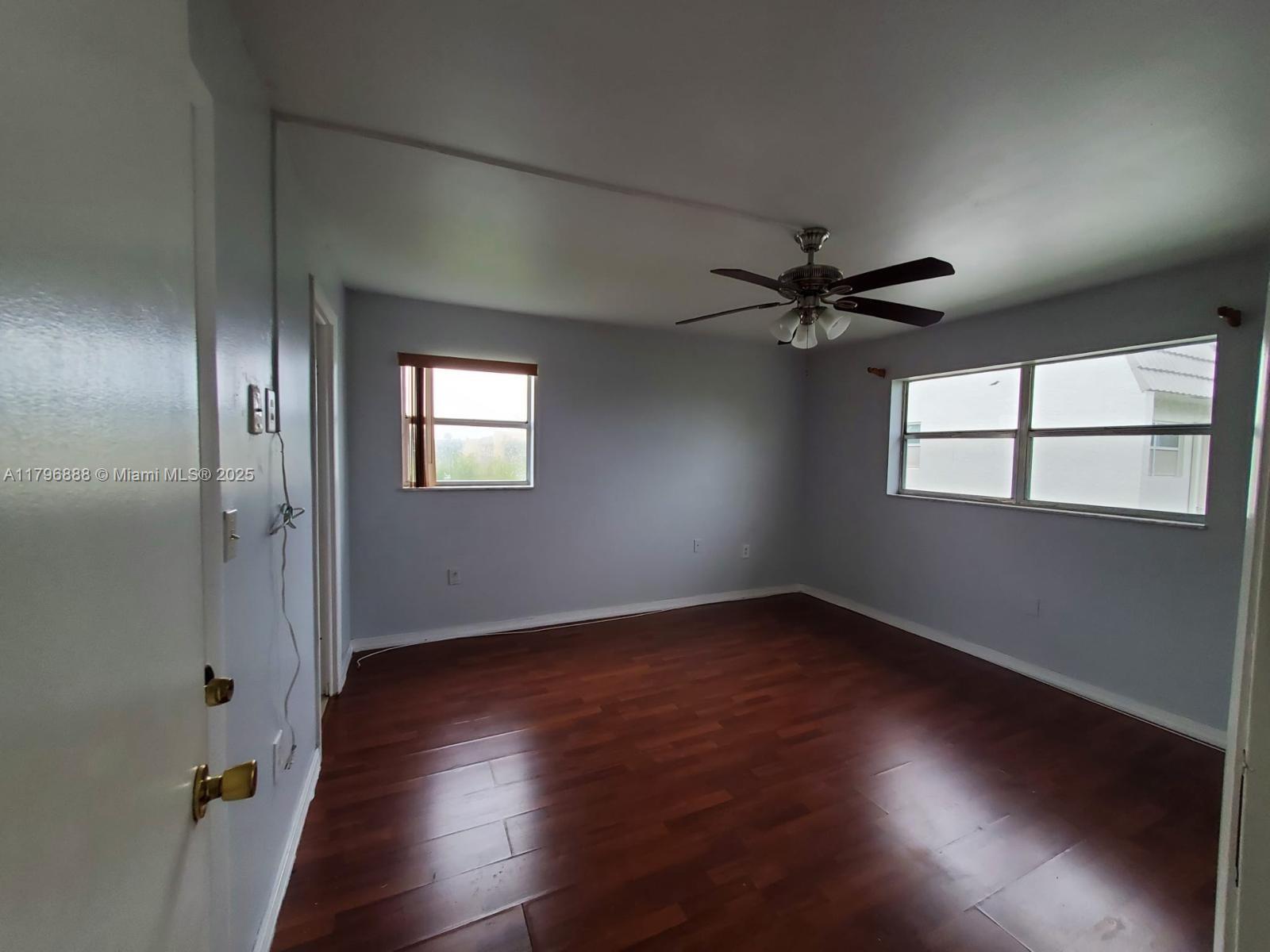 8280 Sunrise Lakes Blvd 301