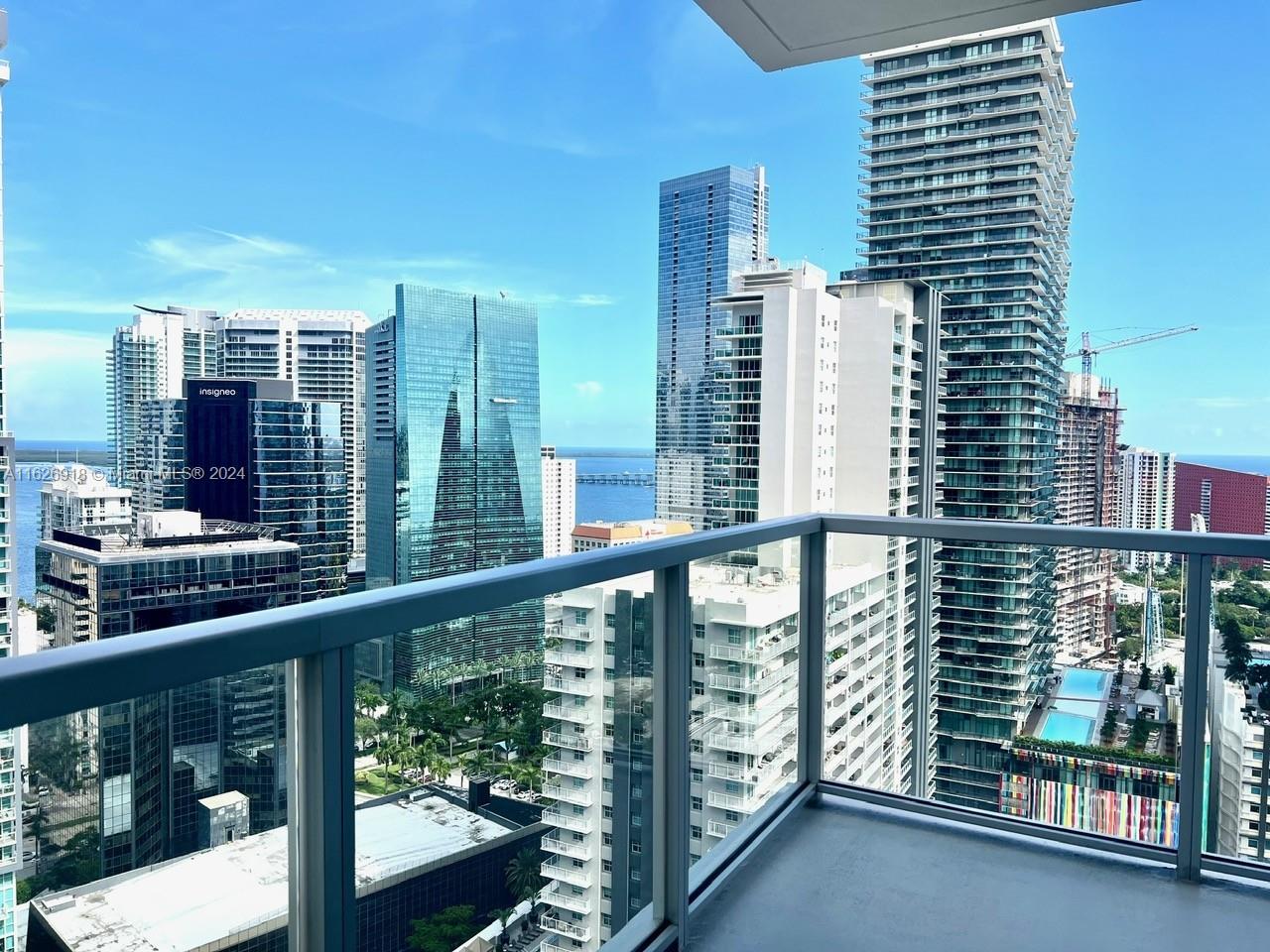 THE AXIS ON BRICKELL II C - Residential Lease