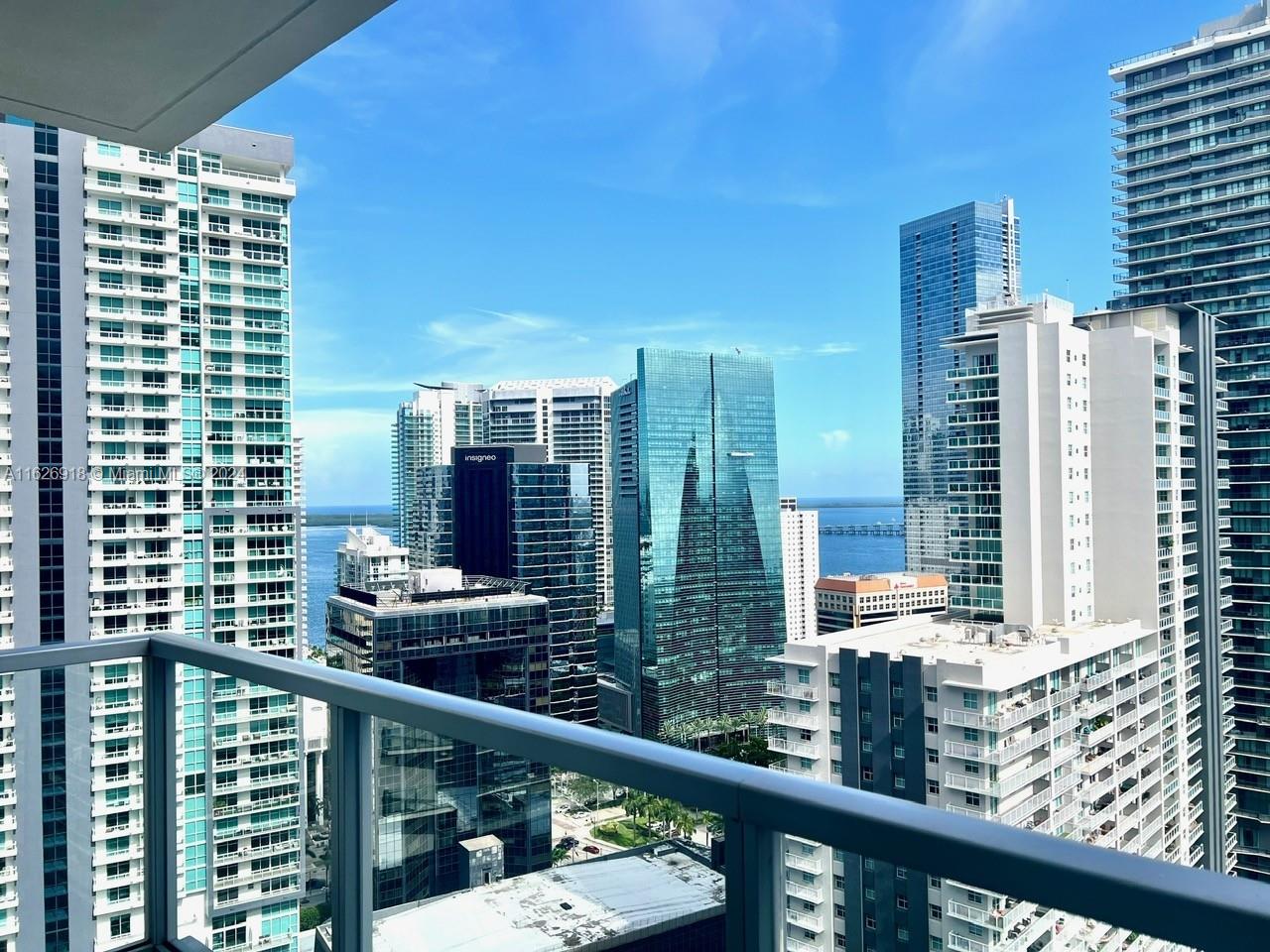 THE AXIS ON BRICKELL II C - Residential Lease