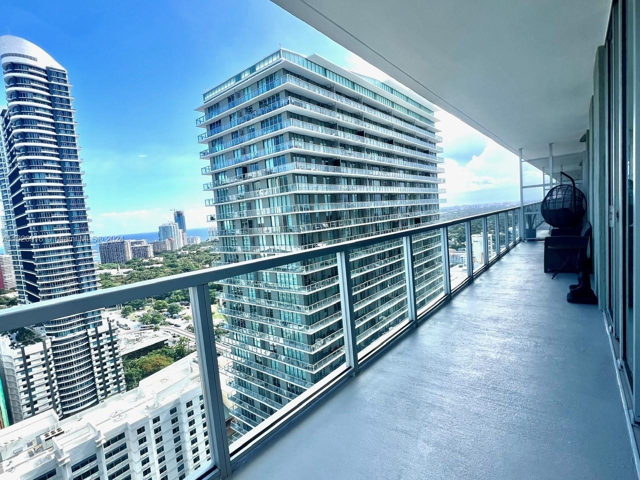 THE AXIS ON BRICKELL II C - Residential Lease