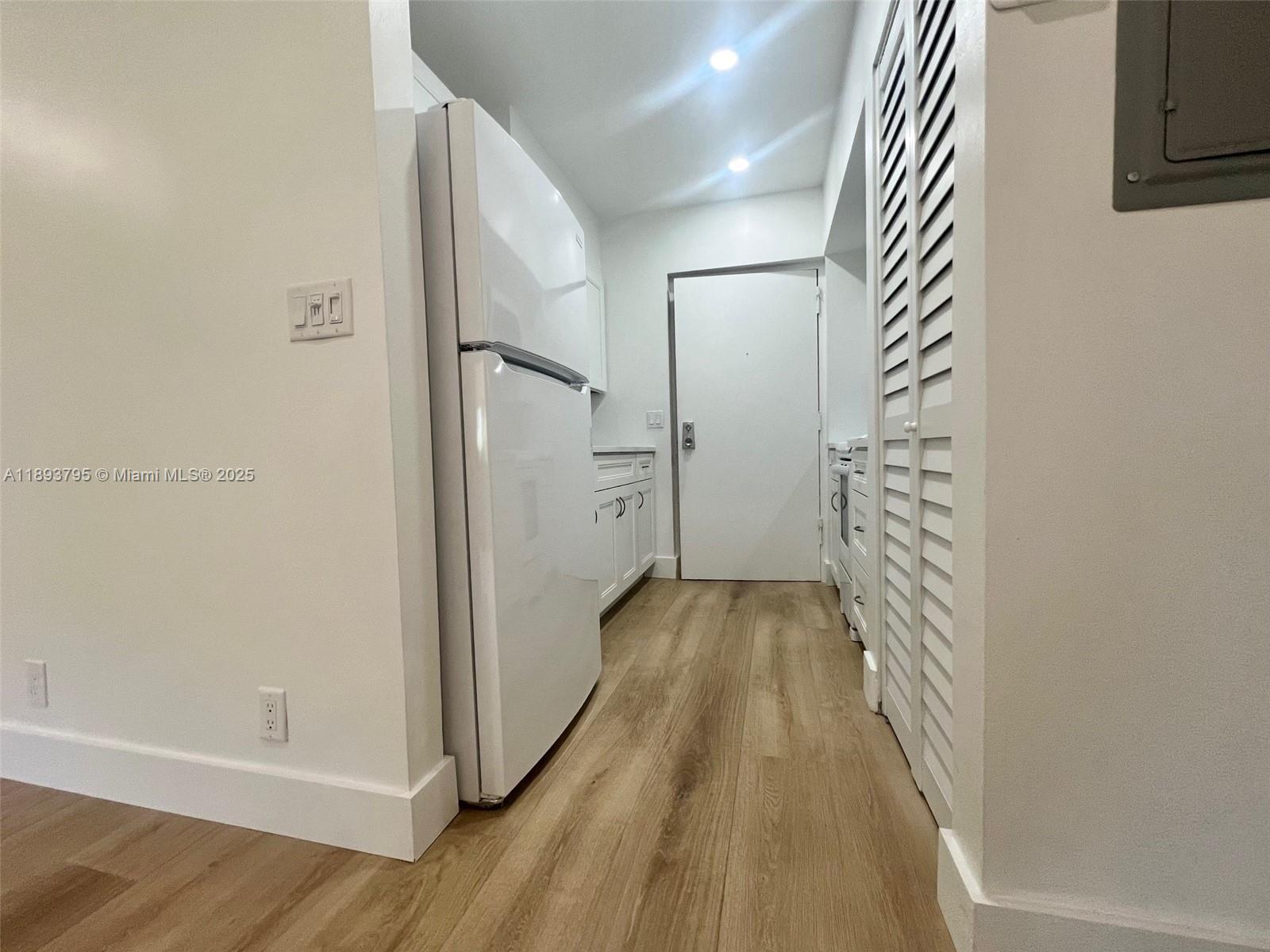 RIVER REACH CONDOMINIUM I - Residential