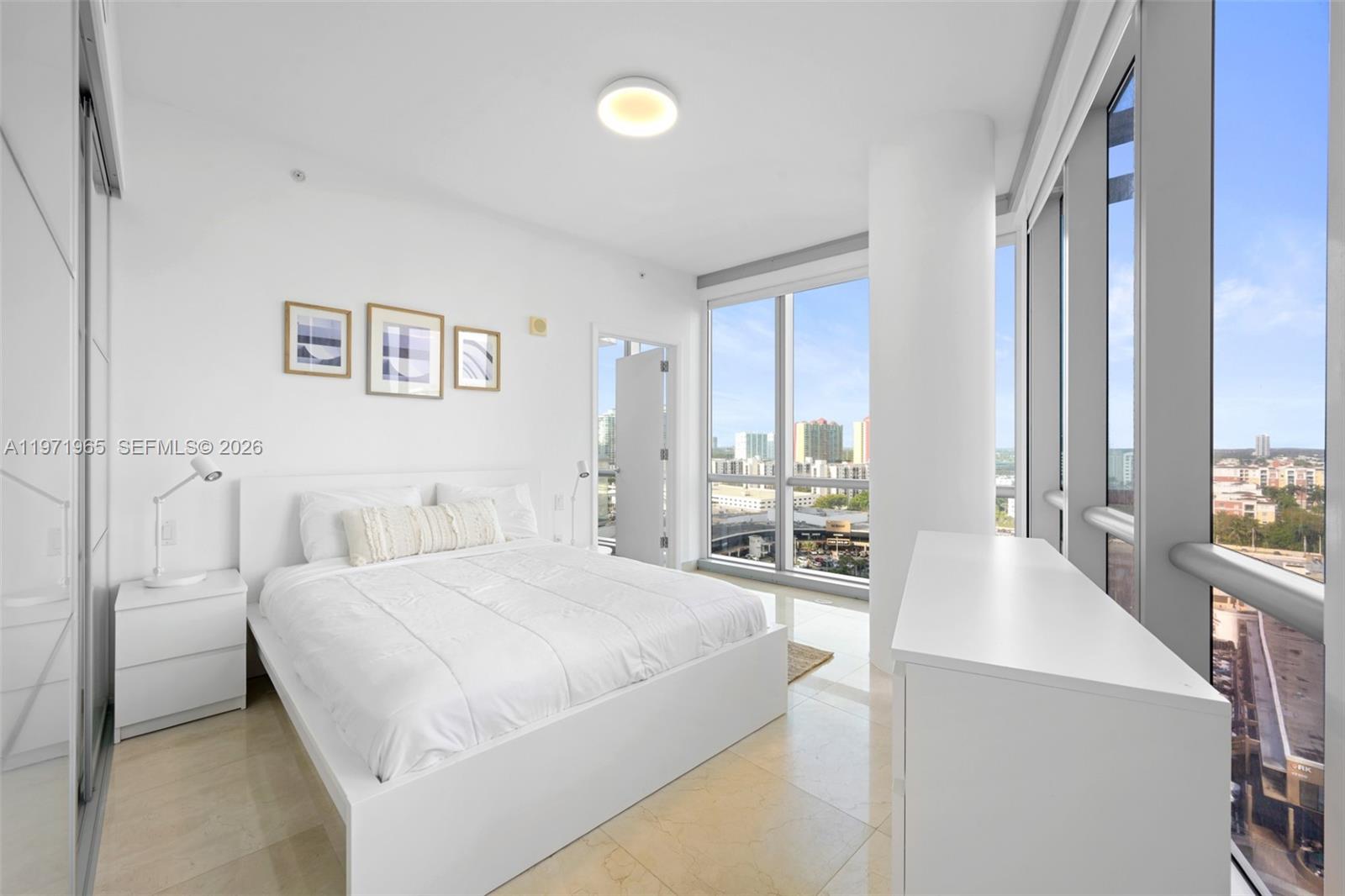 JADE OCEAN CONDO - Residential