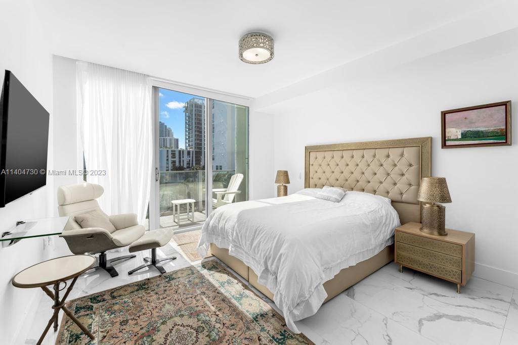 BISCAYNE BEACH CONDO - Residential