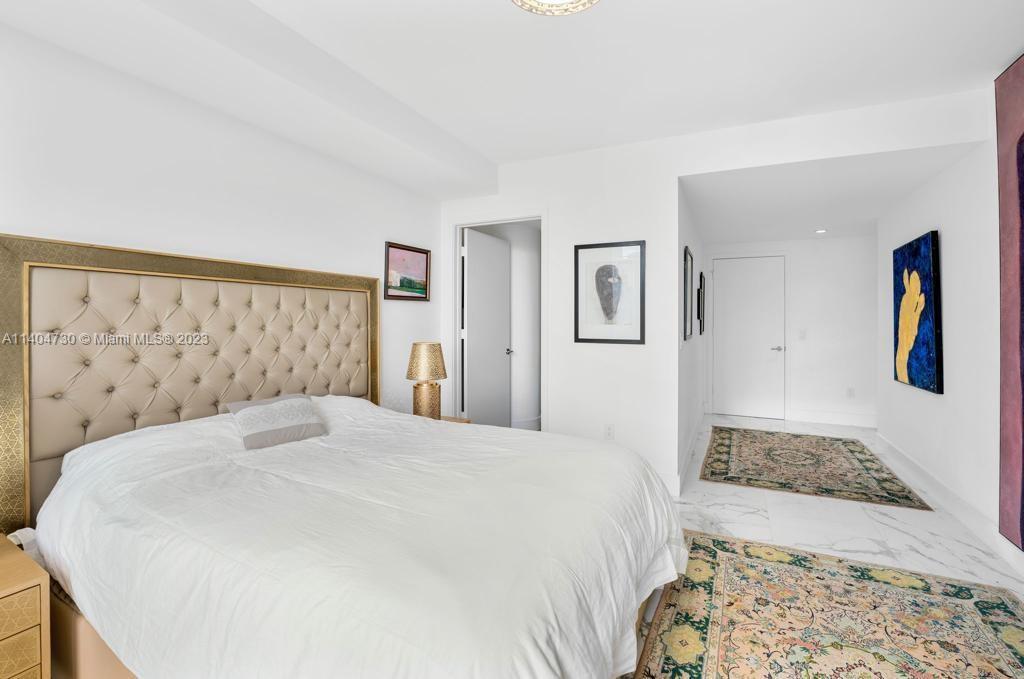 BISCAYNE BEACH CONDO - Residential