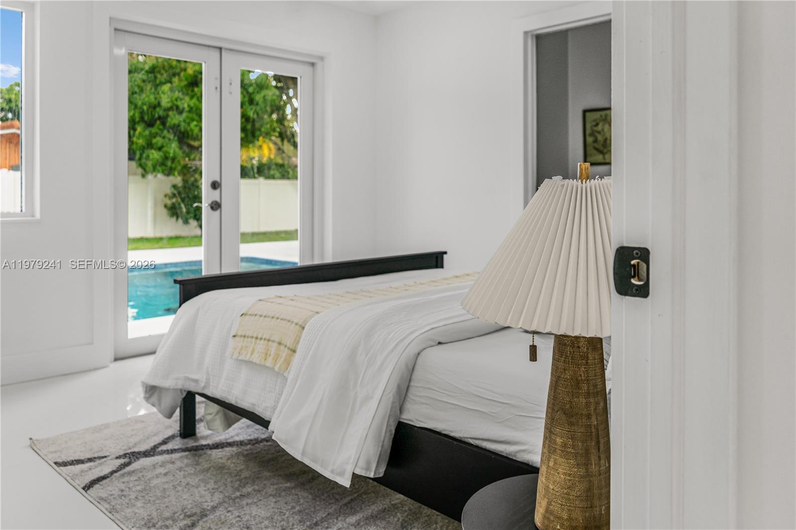 PLANTATION PARK 2ND ADD R - Residential