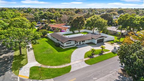 5402 SW 1st Ct Plantation FL 33317