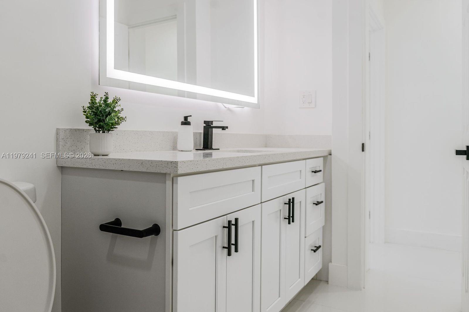 PLANTATION PARK 2ND ADD R - Residential