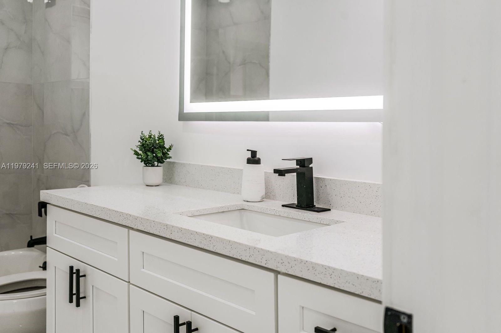 PLANTATION PARK 2ND ADD R - Residential