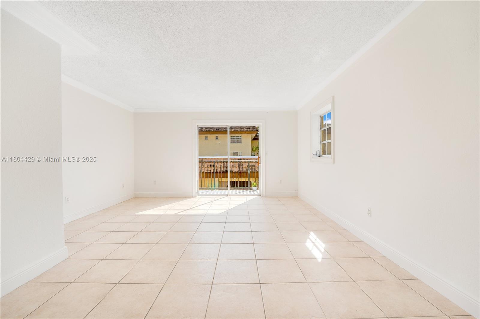 8500 SW 109th Ave 6-220
