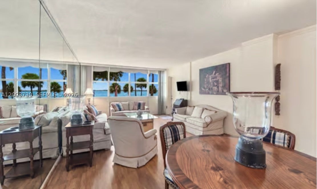 View photos, virtual tours, details... 1420 Brickell Bay Dr 202E