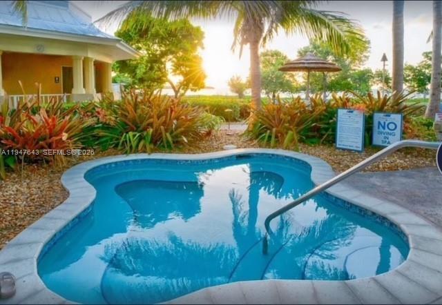 KEY LARGO NORTH - Residential