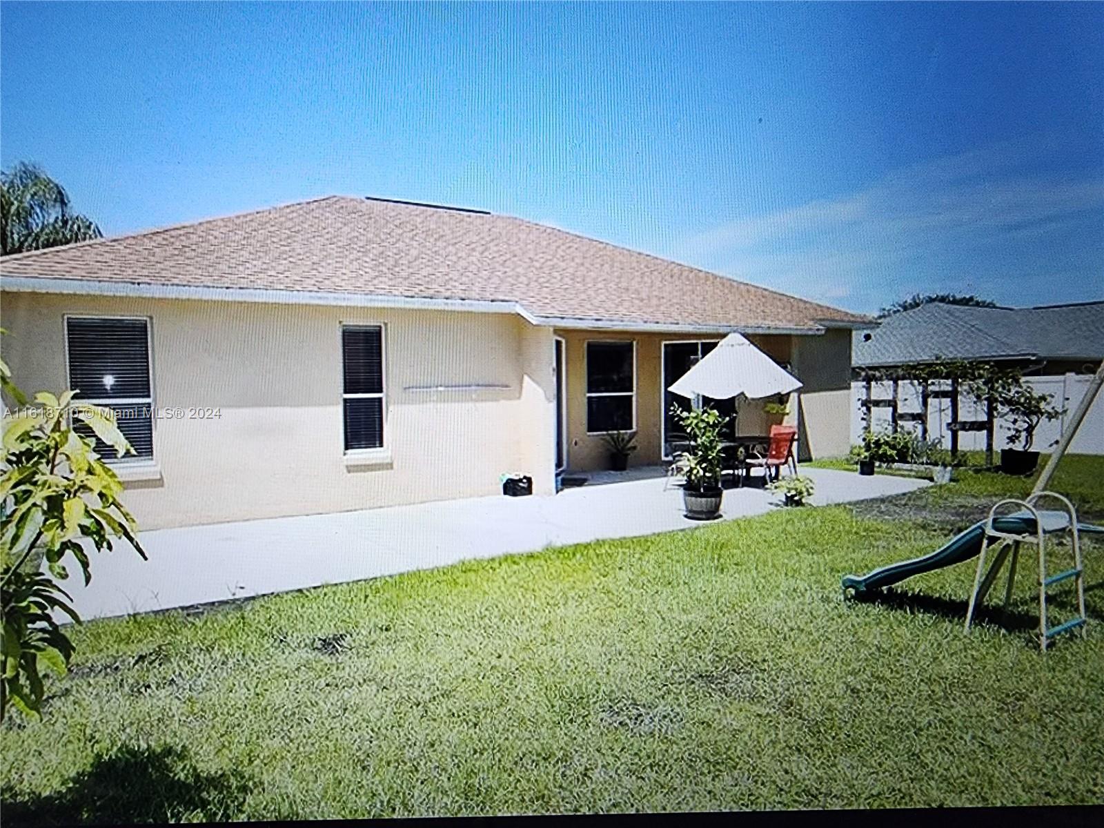 CANOE CREEK LAKES - Residential Lease