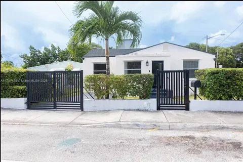 1101 NW 30th St, Miami, FL 33127 - MLS#: A11751434