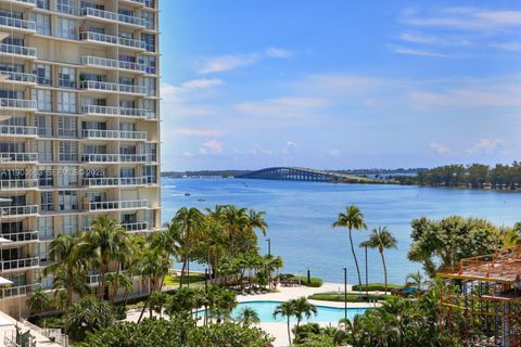 145 SE 25th Rd 702 Miami FL 33129