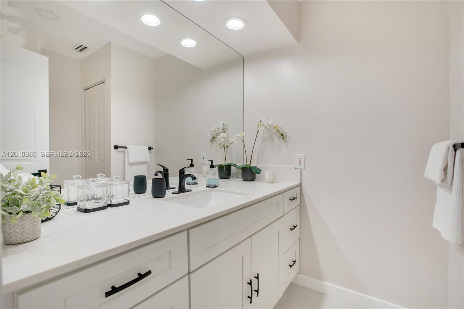 REG-AL PARK ESTATES - Residential