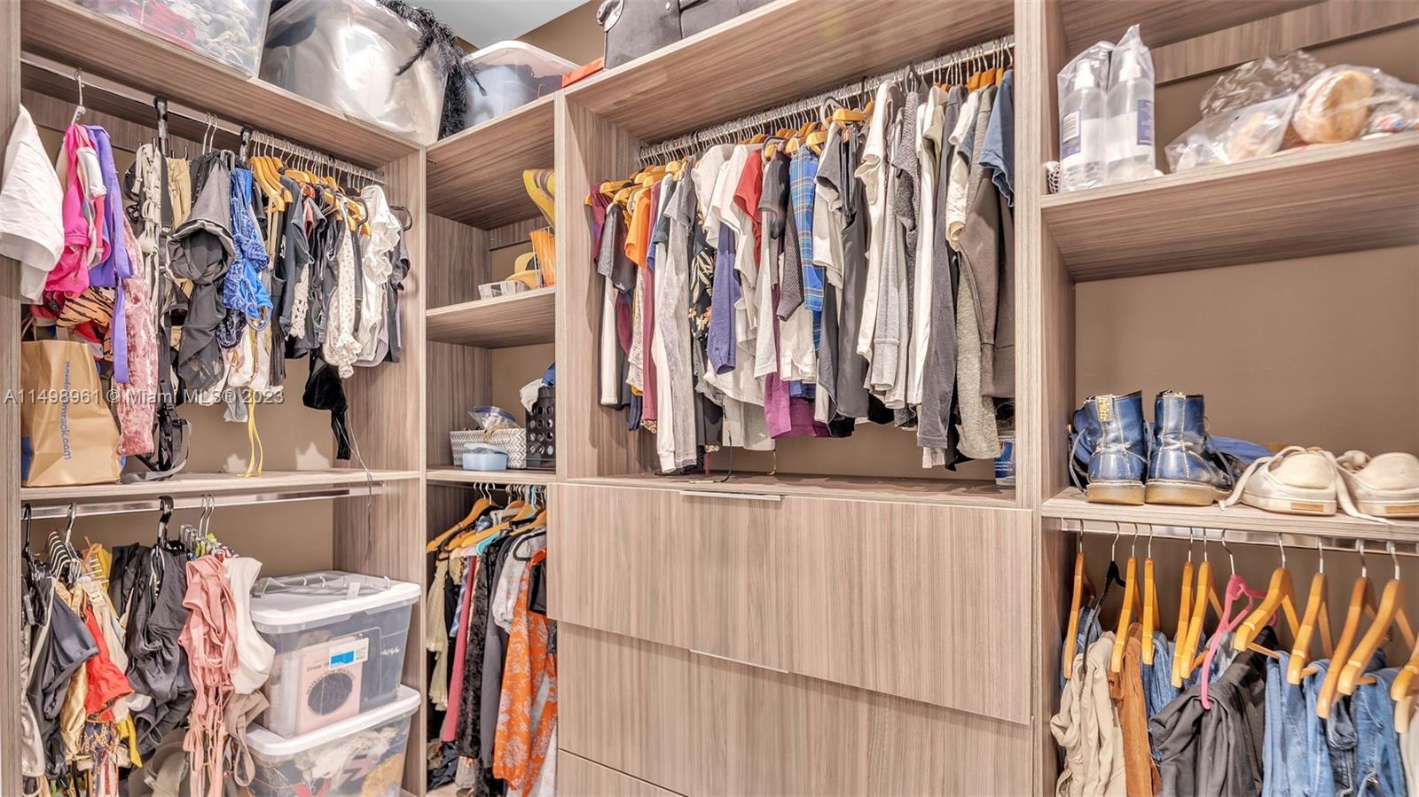 Halls Add 1-134 D - Residential