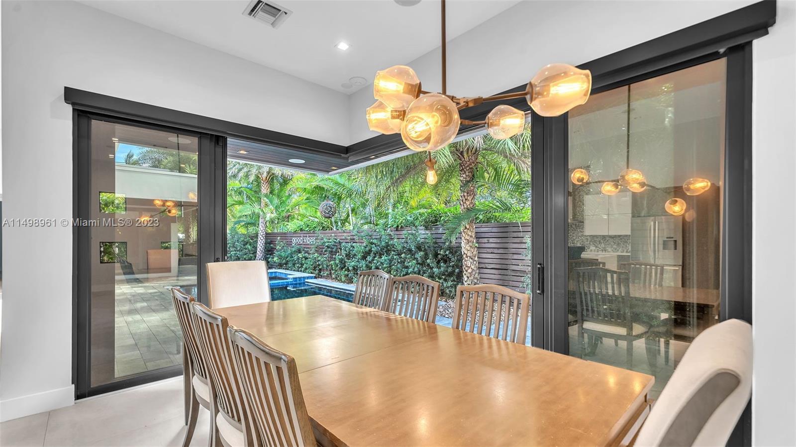 Halls Add 1-134 D - Residential