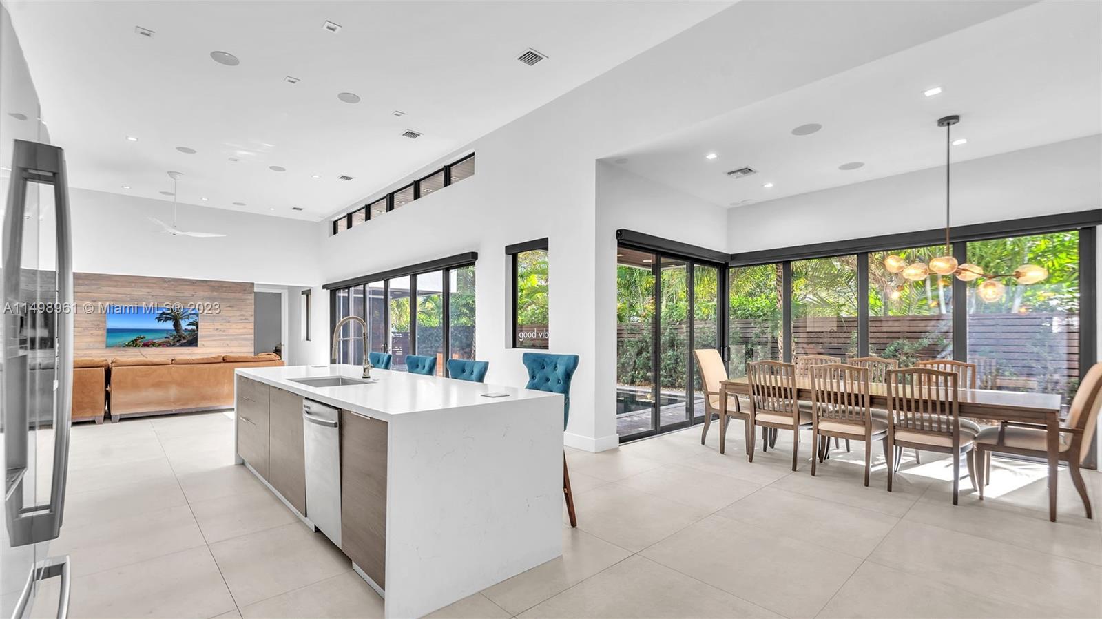 Halls Add 1-134 D - Residential